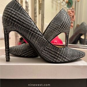 Nine West Black / Grey Sequin Women's Heels